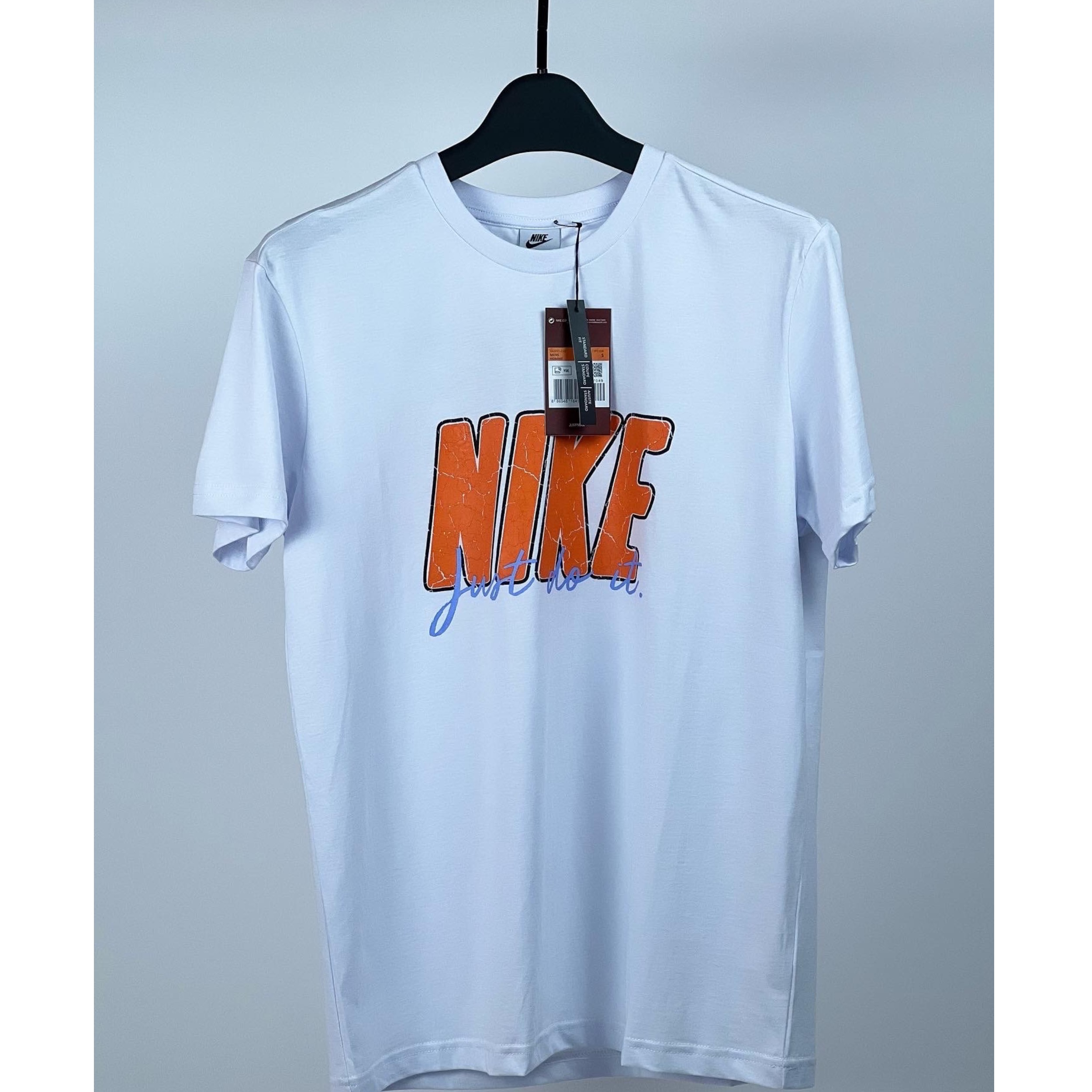 Nike T Shirt Standard Fit