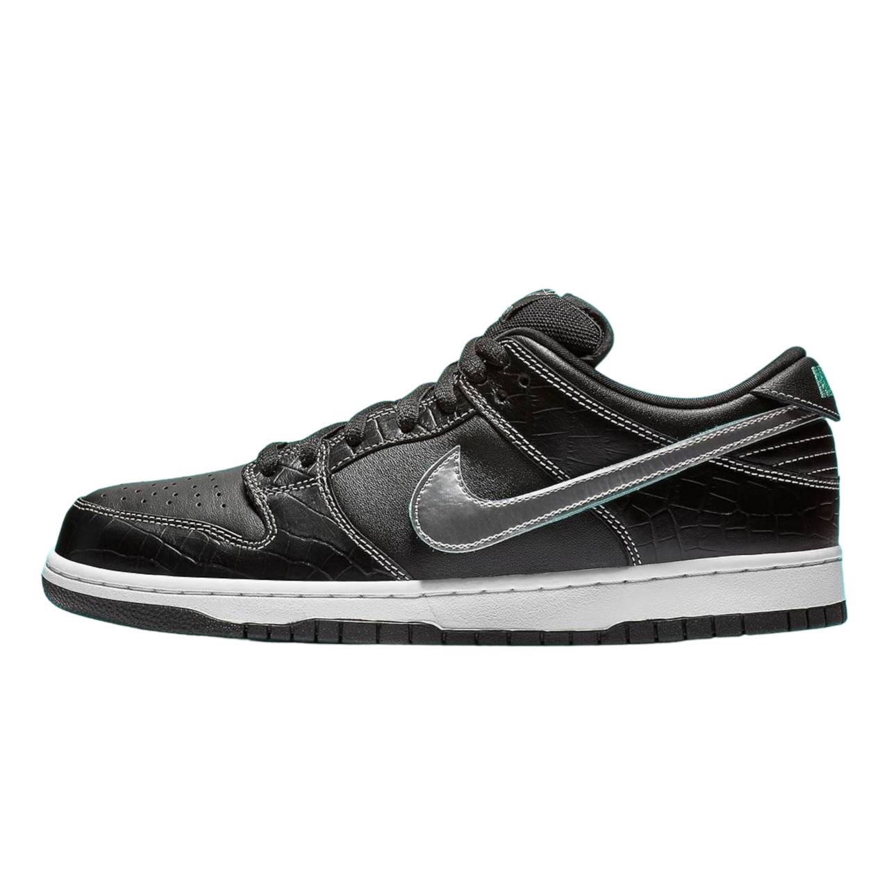 Nike SB Dunk Low Diamond Supply Co. Black Diamond