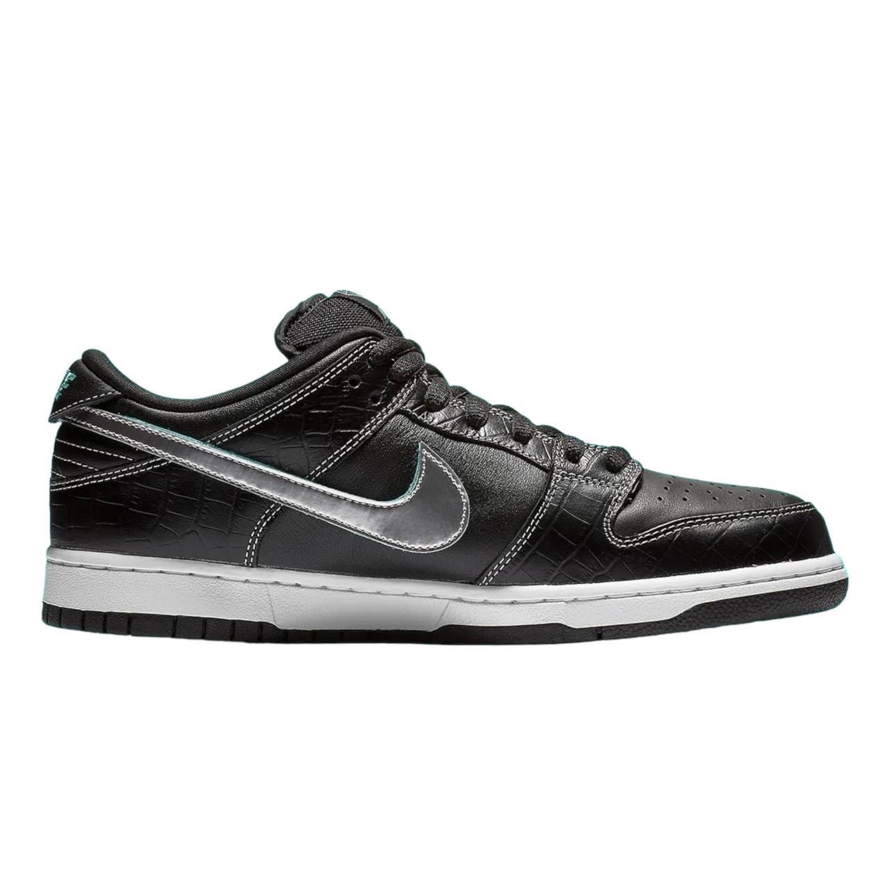 Nike SB Dunk Low Diamond Supply Co. Black Diamond