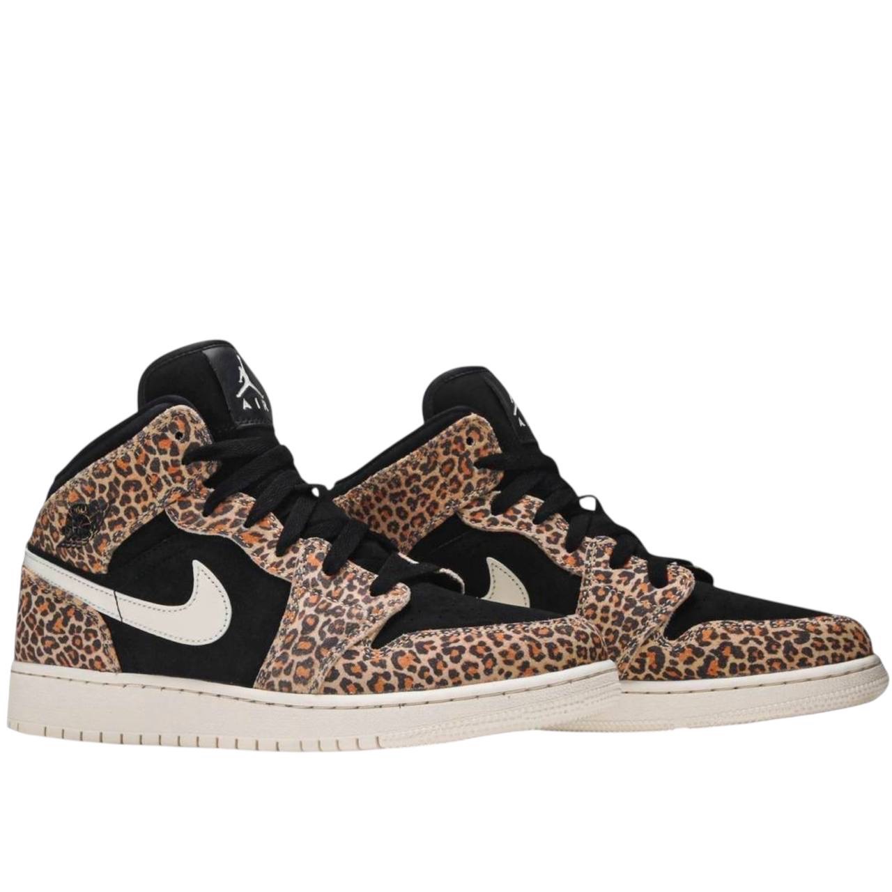 Jordan 1 Mid SE Leopard