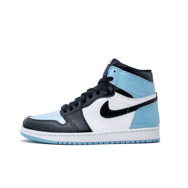 Nike Air Jordan 1 WMNS Retro High OG “UNC Patent”