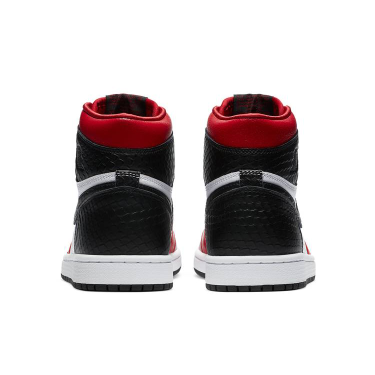 Nike Air Jordan 1 High OG “Satin Snake”